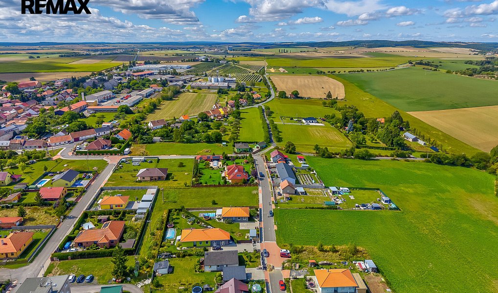 Prodej stavebního pozemku 1 845 m², Kožlany – náhled fotky 7
