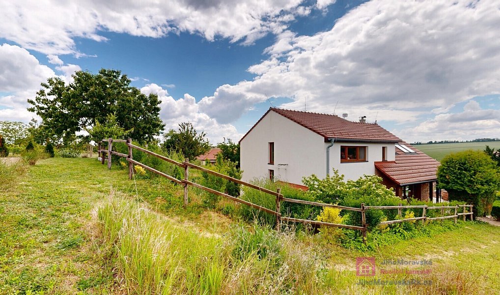 Prodej domu 252 m² s pozemkem 1 211 m², Valtice – náhled fotky 27
