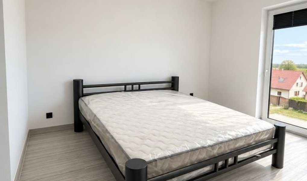 Pronájem bytu 2+kk 50 m², Kočov – náhled fotky 3