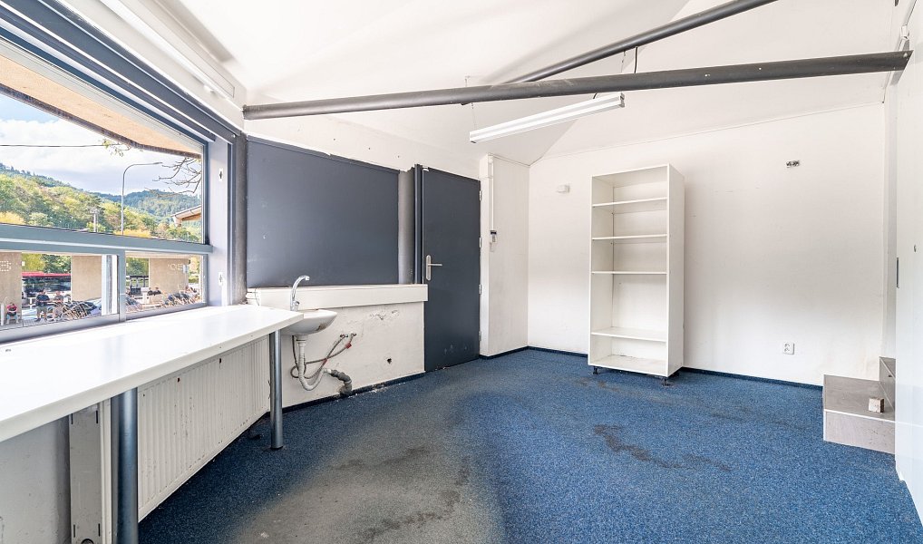Prodej obchodních prostor 21 m², Blansko – náhled fotky 9