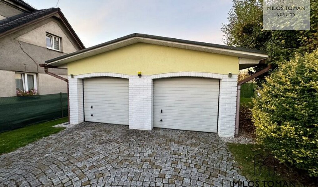 Prodej domu 250 m² s pozemkem 410 m², Klatovy – náhled fotky 2