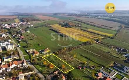 Prodej stavebního pozemku 1 617 m², Moravský Krumlov, okres Znojmo