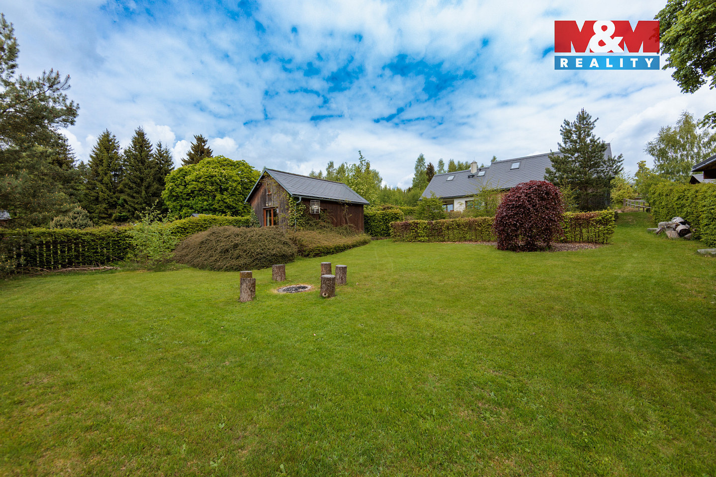 Prodej ubytovacího objektu 183 m² — photo 2