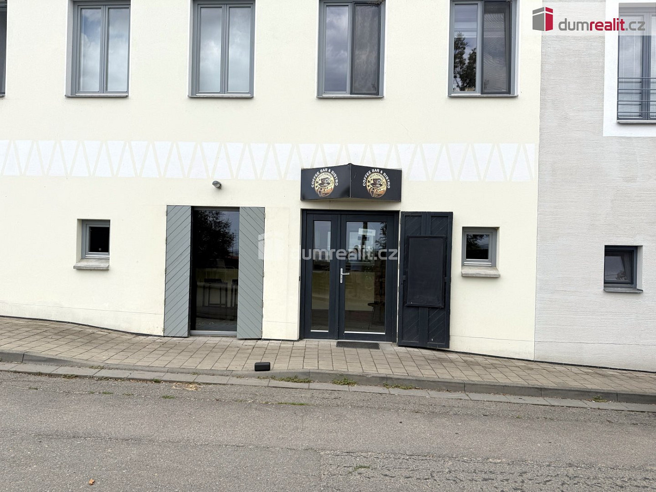 Prodej komerčního objektu (jiného typu) 264 m² – fotografie 2