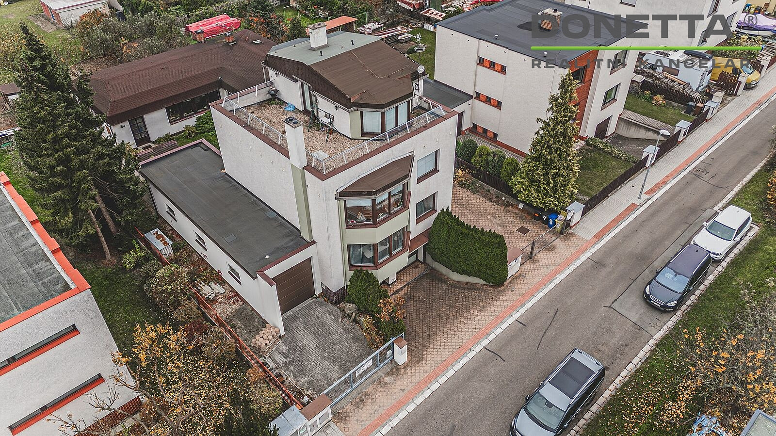 Prodej domu 240 m² s pozemkem 738 m² – fotografie 3