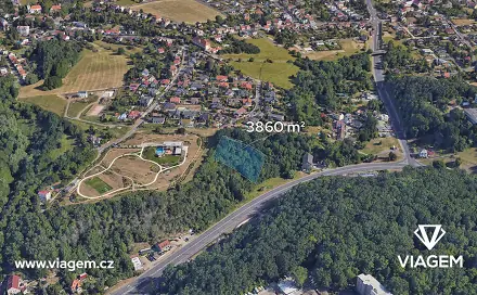 Prodej pole 3 860 m²