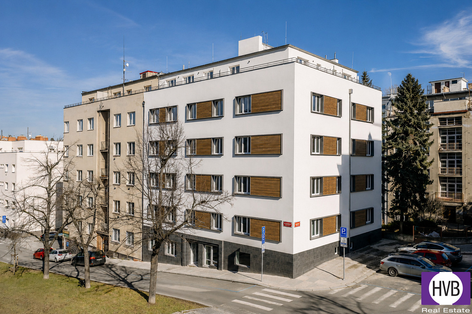 Prodej bytu 1+kk 37 m² – fotografie 2