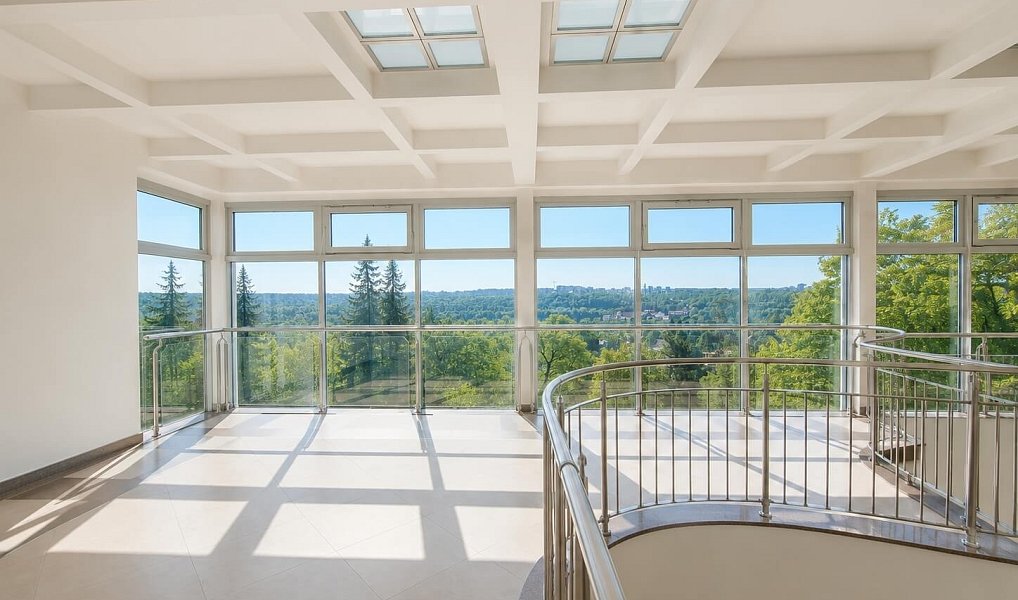 Pronájem domu 1 200 m² s pozemkem 3 532 m², Praha – náhled fotky 54