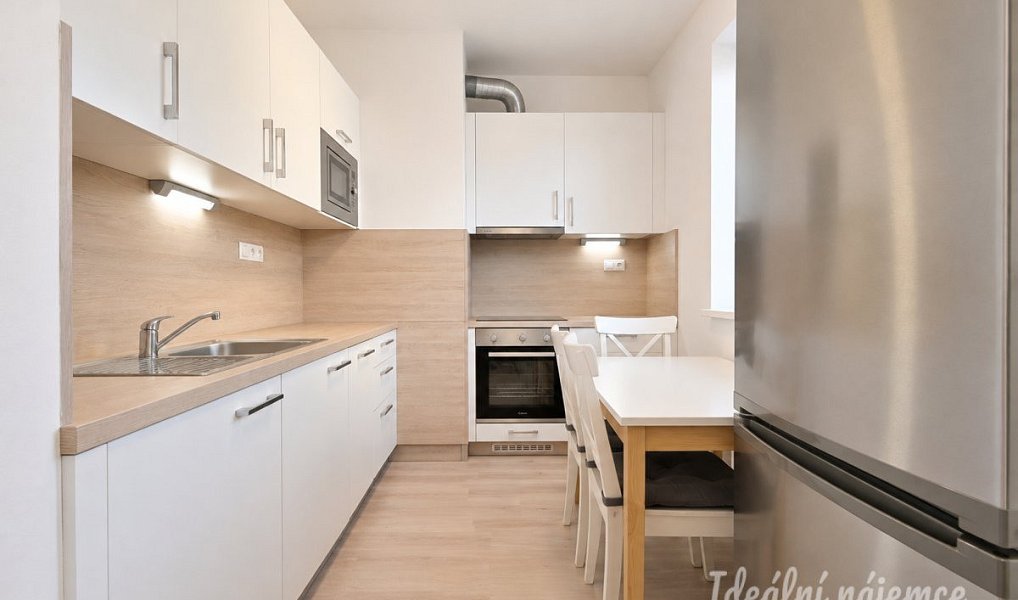 Pronájem bytu 1+kk 40 m², Brno – náhled fotky 2