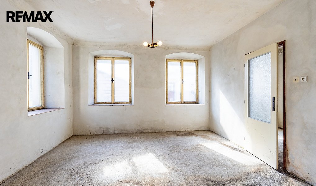 Prodej domu 500 m² s pozemkem 487 m², Cvikov – náhled fotky 13