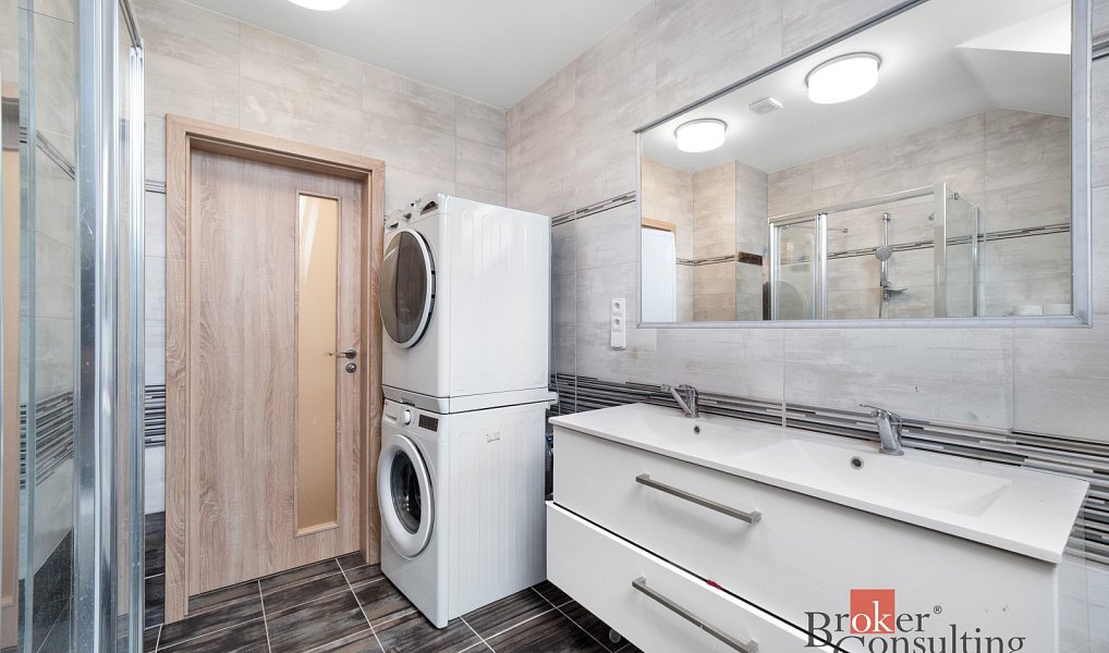 Prodej domu 178 m² s pozemkem 1 562 m², Pozořice – náhled fotky 22