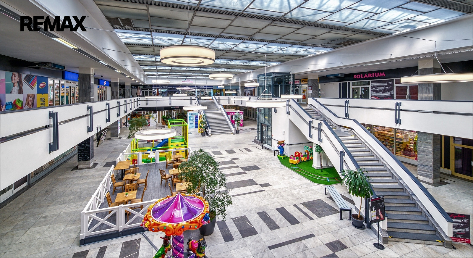 Pronájem skladovacích prostor 290 m² — photo 2