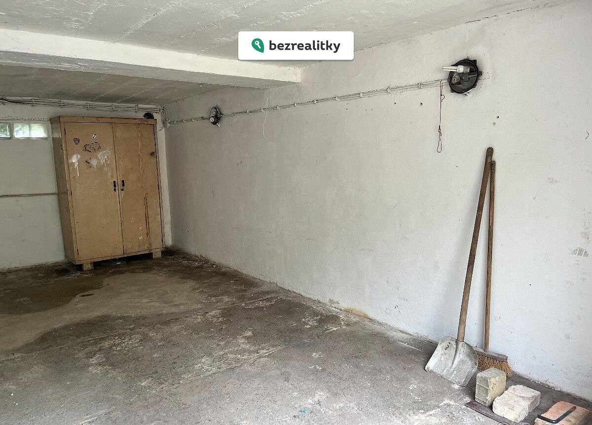 Prodej garáže 28 m2 – fotografie 4