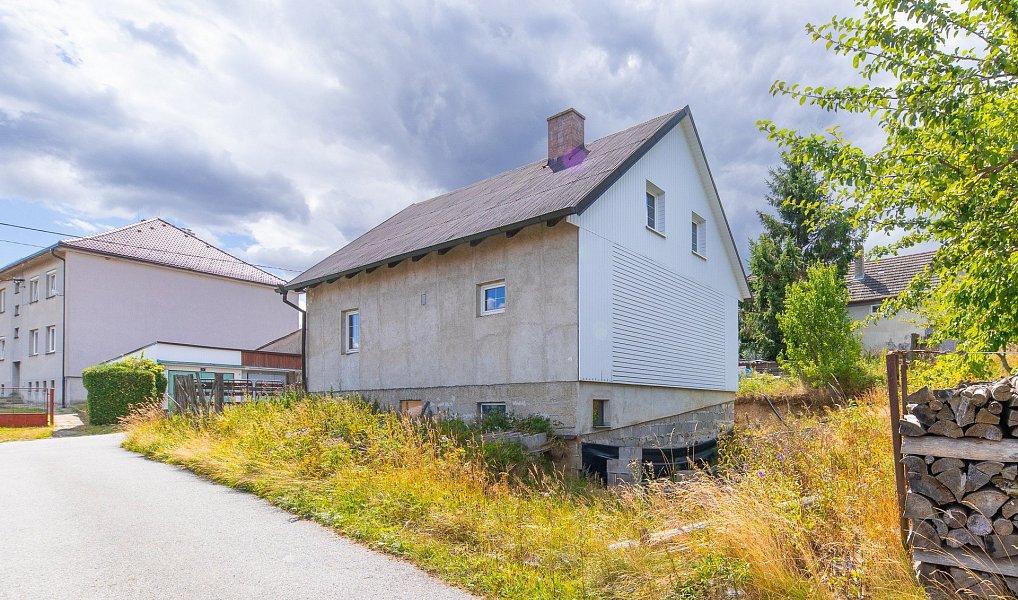 Prodej domu 144 m² s pozemkem 460 m², Zašovice – náhled fotky 8