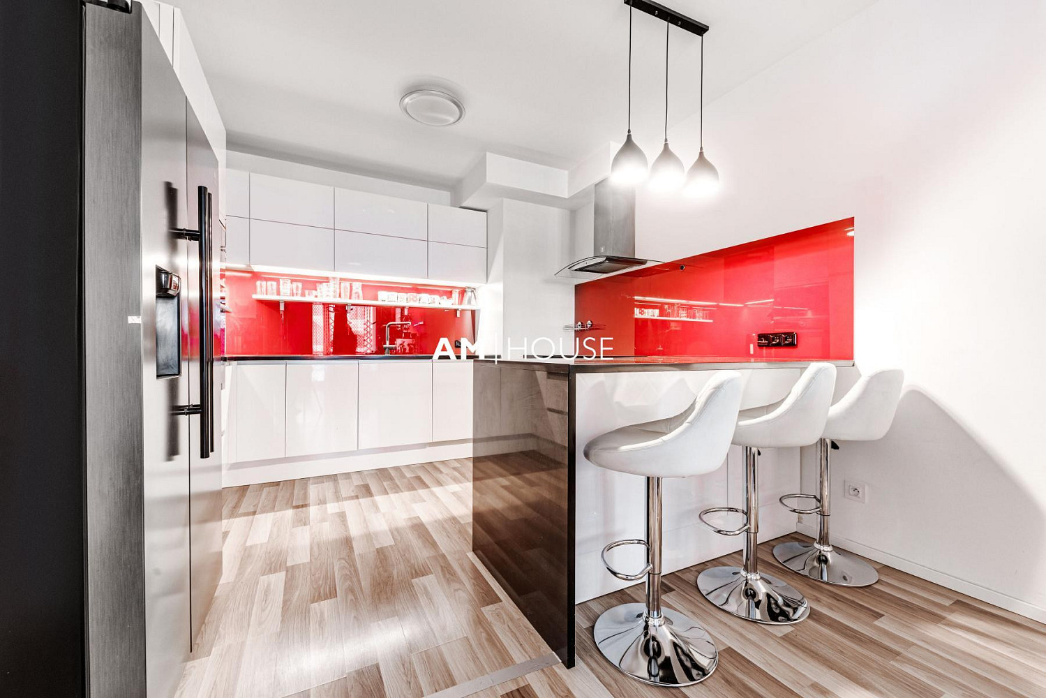 Pronájem bytu 3+kk 85 m² — photo 4