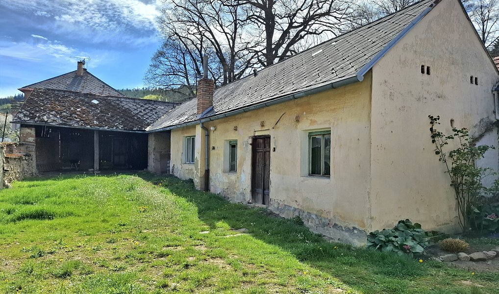 Prodej domu 283 m² s pozemkem 478 m², Lhenice – náhled fotky 18