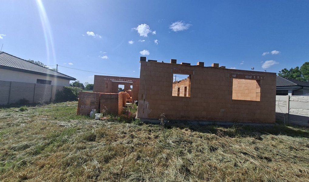Prodej domu 140 m² s pozemkem 827 m², Strachotice – náhled fotky 16