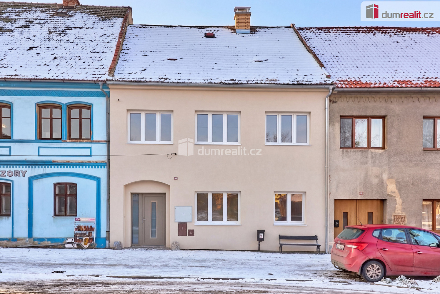 Prodej domu 200 m² s pozemkem 321 m²