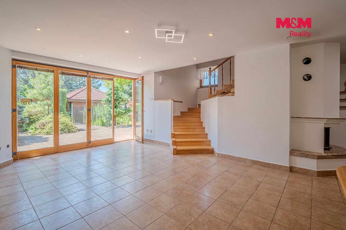 Prodej domu 248 m² s pozemkem 1 765 m² — photo 4