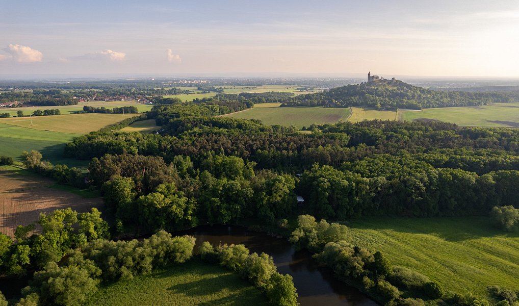 Prodej chaty/chalupy 146 m² s pozemkem 1 544 m², Kunětice – náhled fotky 16
