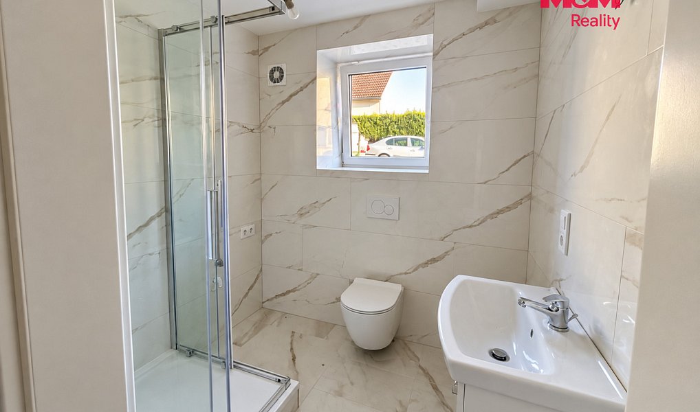 Prodej bytu 1+kk 36 m², Praha – náhled fotky 3
