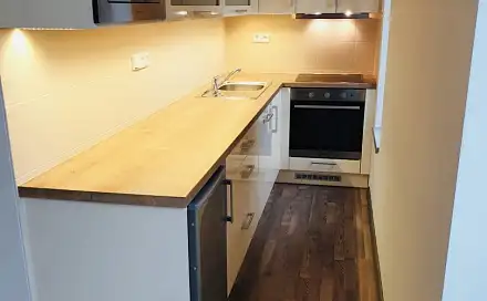 Pronájem bytu 1+kk 28 m², Václavská, Kolín - Kolín III
