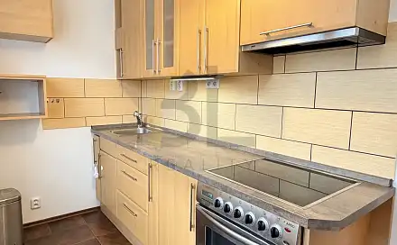 Pronájem bytu 2+1 47 m², Brandlova, Hodonín