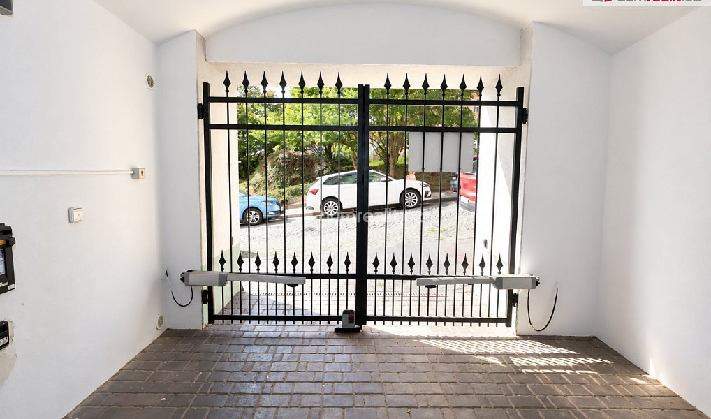 Prodej parkovacího stání, zakladač, 14 m2, Praha 10 - Holandská, Praha – náhled fotky 10