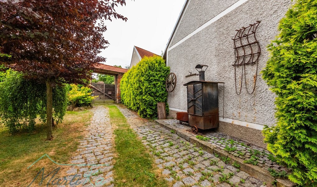 Prodej domu 238 m² s pozemkem 1 541 m², Neveklov – náhled fotky 20