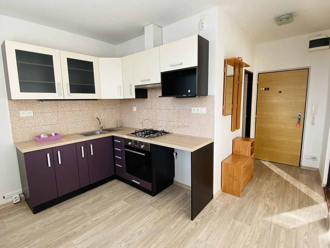 Pronájem bytu 1+1 32 m²