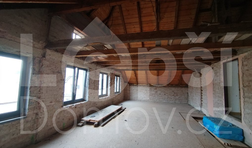 Prodej domu 362 m² s pozemkem 900 m², Mikulovice – náhled fotky 12