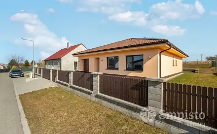 Prodej domu 128 m² s pozemkem 877 m², Benešov, okres Blansko