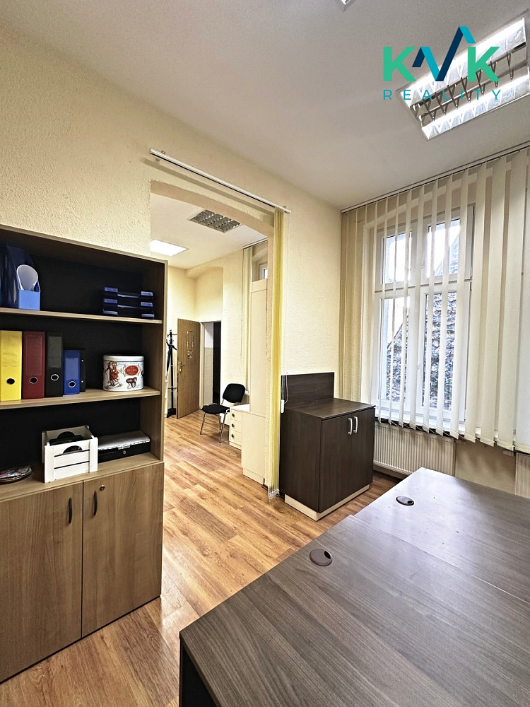 Prodej kanceláře 47 m² — photo 3