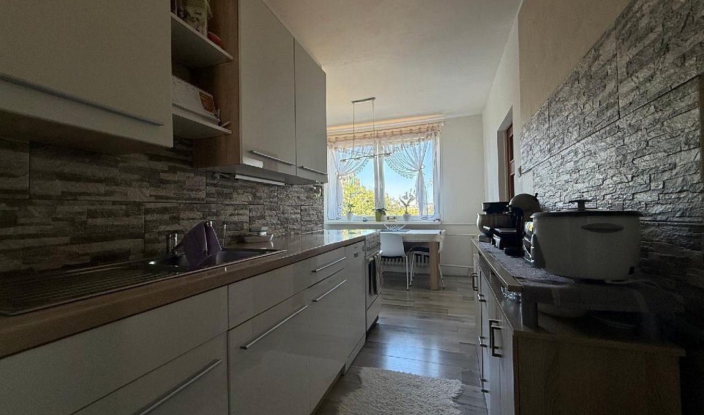 Pronájem bytu 2+1 65 m², Bílina – náhled fotky 2