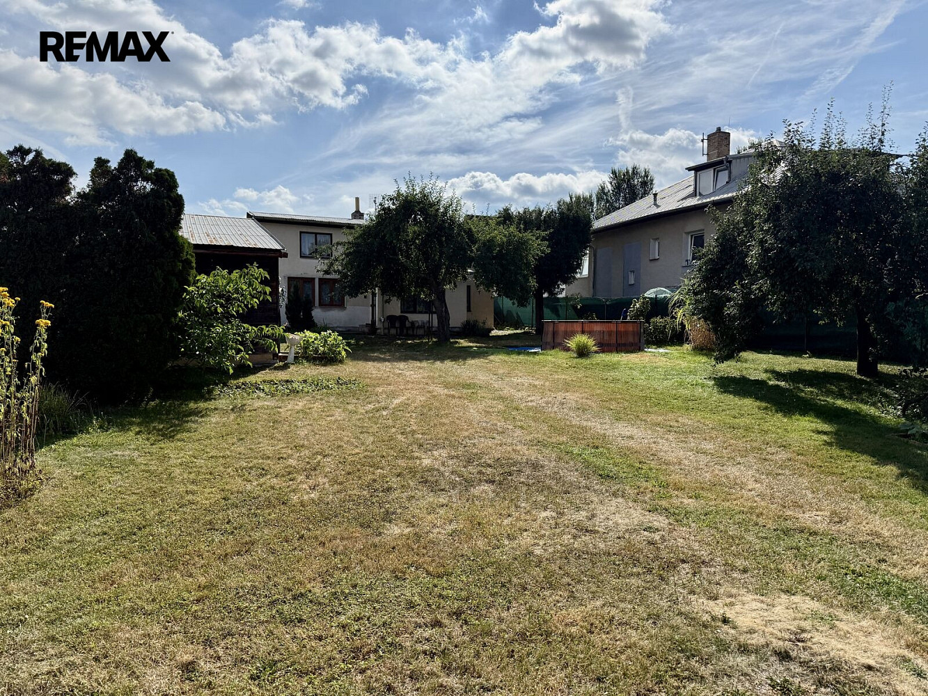 Terreno, 818 m²