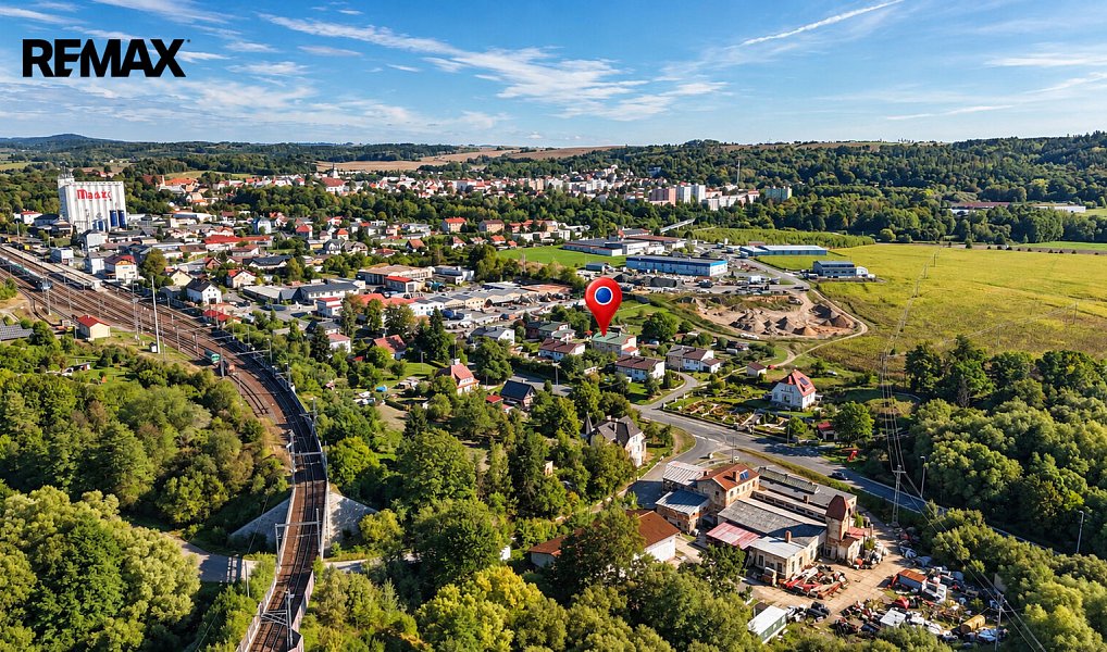 Prodej domu 150 m² s pozemkem 80 m², Planá – náhled fotky 2