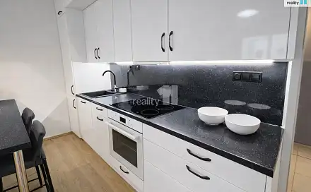 Pronájem bytu 2+kk 49 m²
