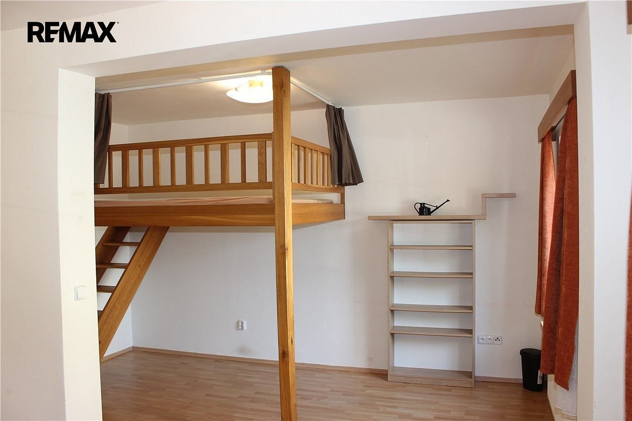 Pronájem bytu 1+kk 39 m² — photo 4