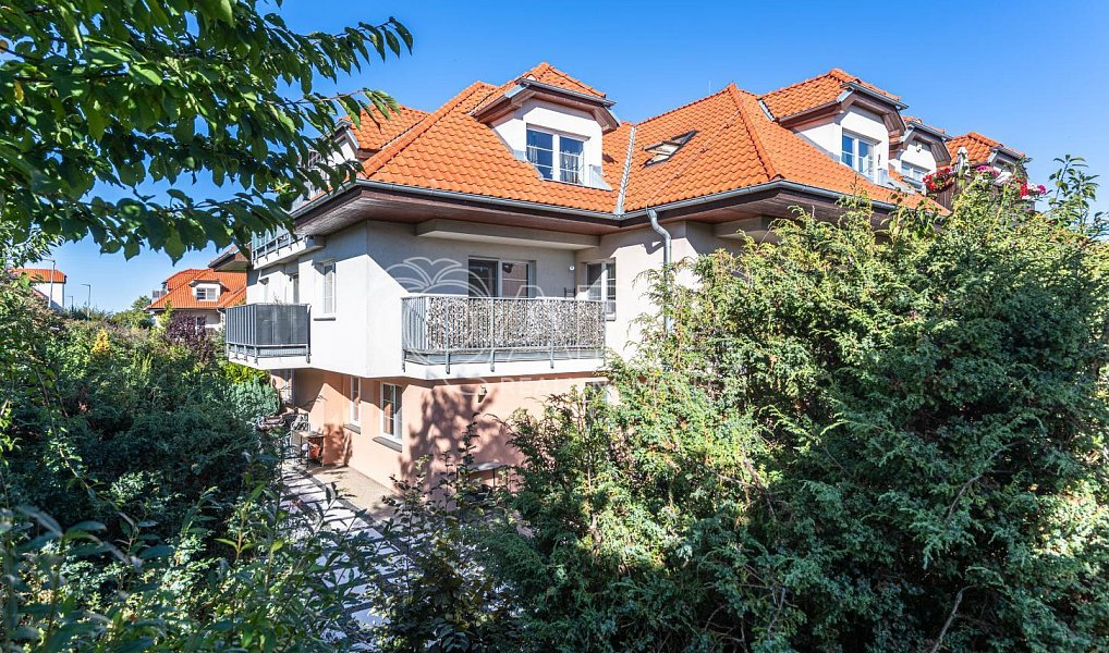 Pronájem bytu 3+kk 82 m², Holubice – náhled fotky 18