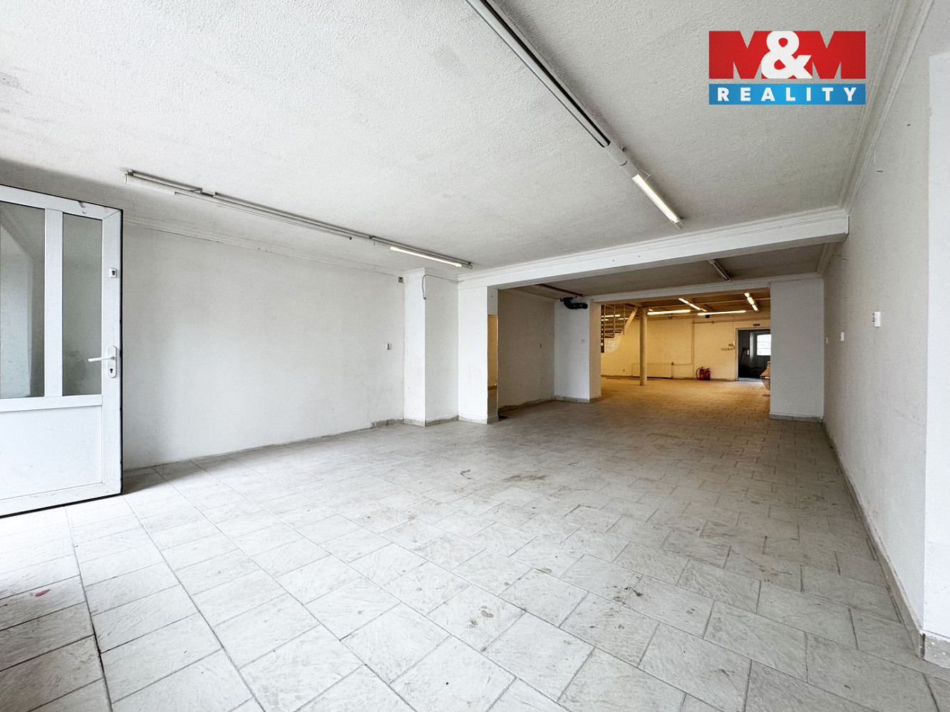 Pronájem obchodních prostor 180 m² — photo 5