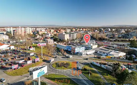 Prodej obchodních prostor 702 m², Velkomoravská, Hodonín