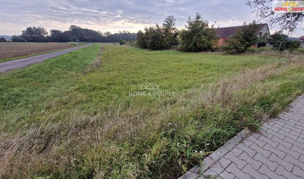 Prodej stavebního pozemku 1 600 m², Cvrčovice – náhled fotky 7