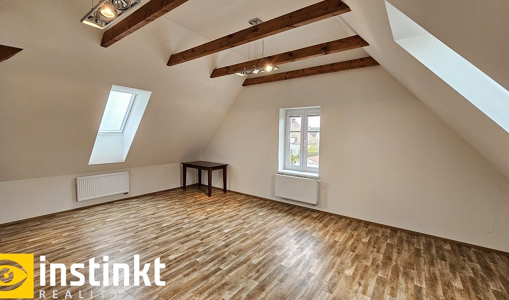 Pronájem kanceláře 45 m², Plzeň – fotka 1 z 11