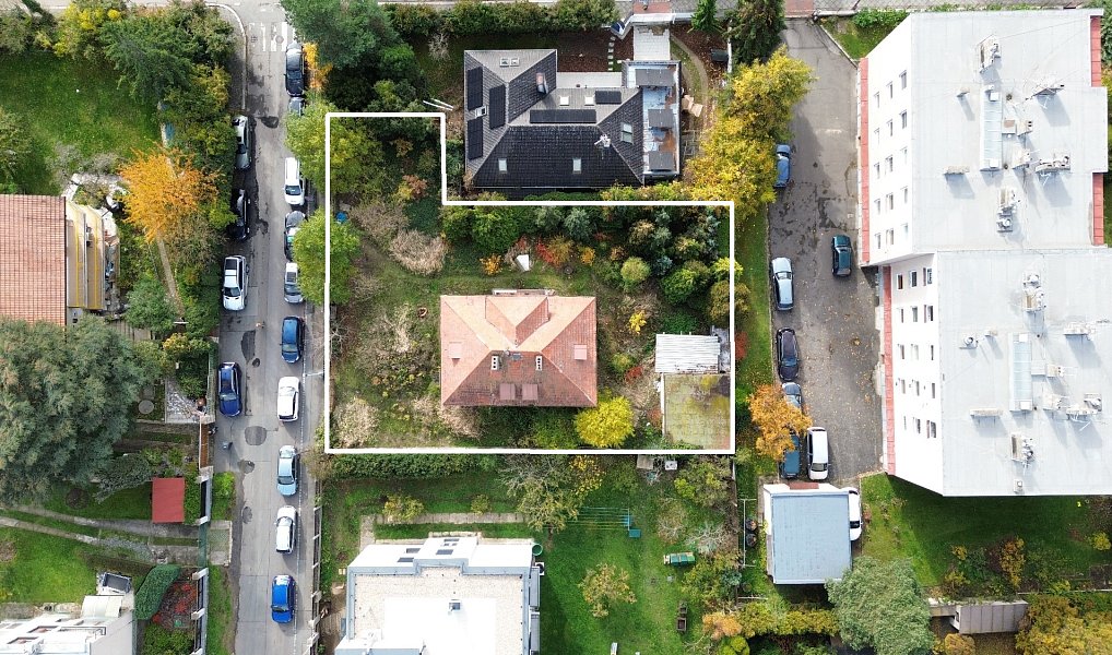 Prodej domu 279 m² s pozemkem 957 m², Praha – náhled fotky 6