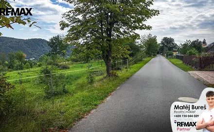Prodej stavebního pozemku 1 621 m², Zbečno, okres Rakovník