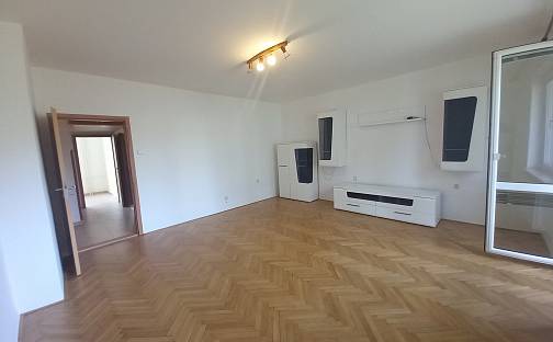 Prodej bytu 3+1 91 m², Díly, Chropyně, okres Kroměříž