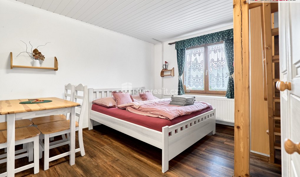 Prodej domu 570 m² s pozemkem 1 109 m², Chlum u Třeboně – náhled fotky 40