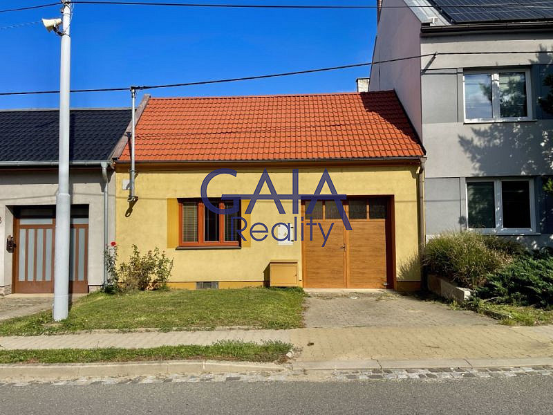 Prodej domu 72 m² s pozemkem 694 m²