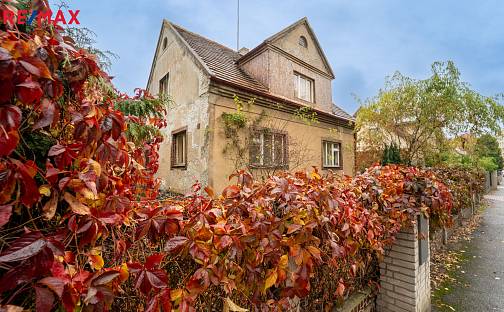 Prodej domu 140 m² s pozemkem 813 m², Žalovská, Praha 8 - Čimice