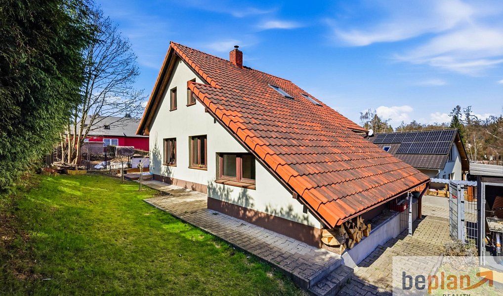 Prodej domu 161 m² s pozemkem 530 m², Kamenice – náhled fotky 14